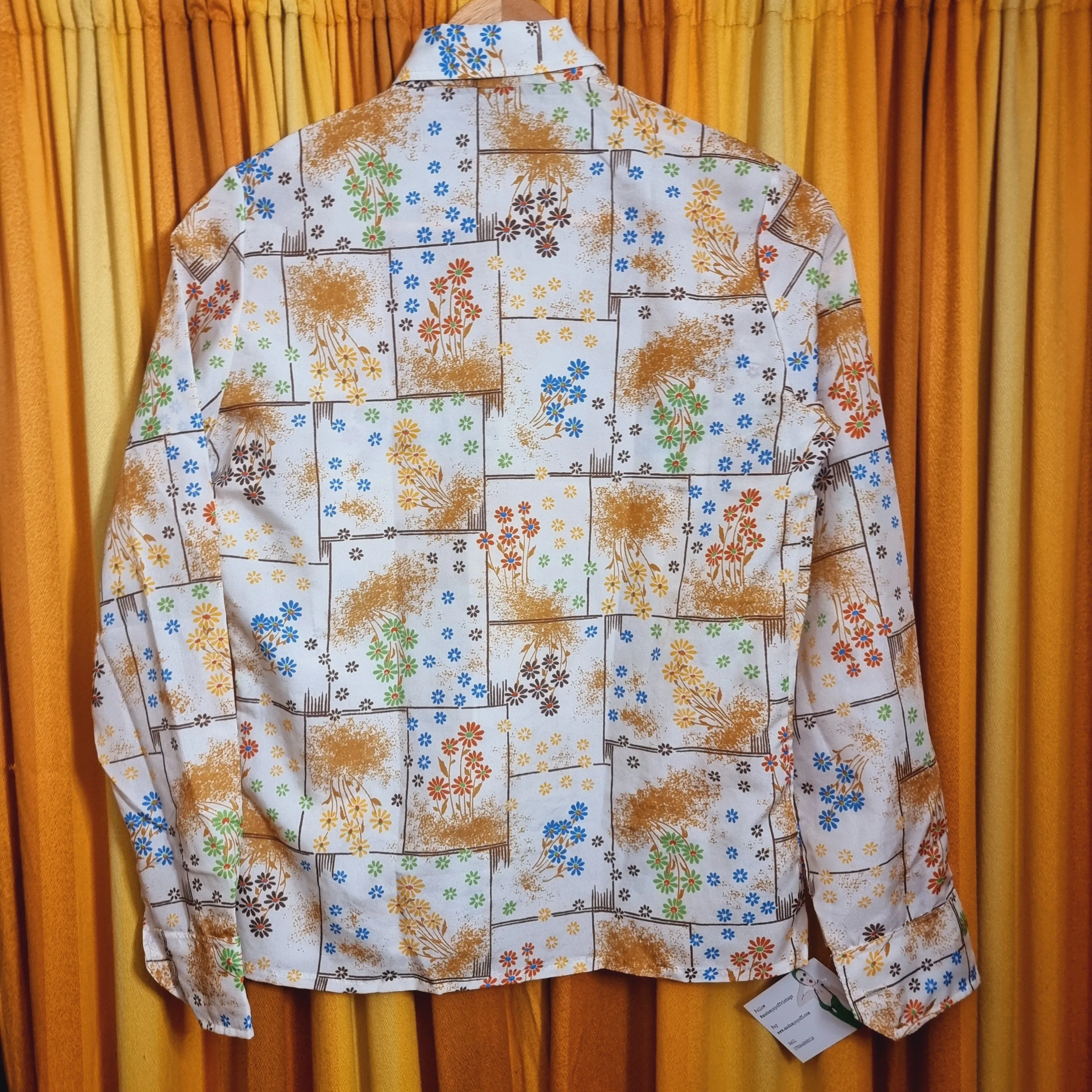 1970s Floral Blouse