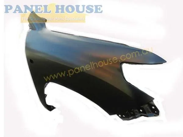 Guard With Flasher Hole RIGHT Fits Toyota Landcruiser 200 Series 2007-2011 RH